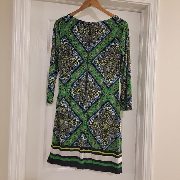 VINCE CAMUTO Shift Dress Green Geometric Round Neckline size 8 - Picture 2 of 7